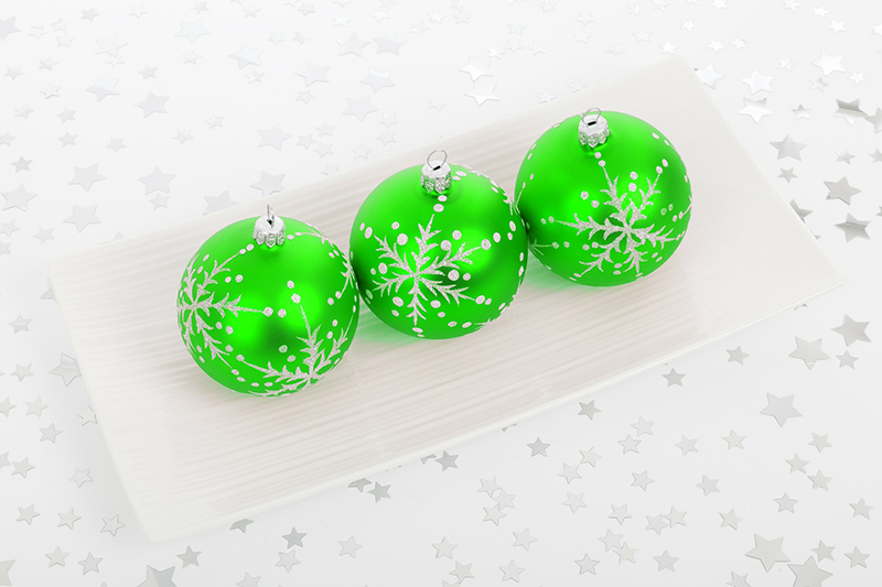 b2bcards corporate christmas eacrd ref:b2b-ecards-baubles-green-400.jpg, Baubles, Green