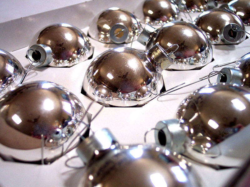 b2bcards corporate christmas eacrd ref:b2b-ecards-baubles-silver-348.jpg, Baubles, Silver