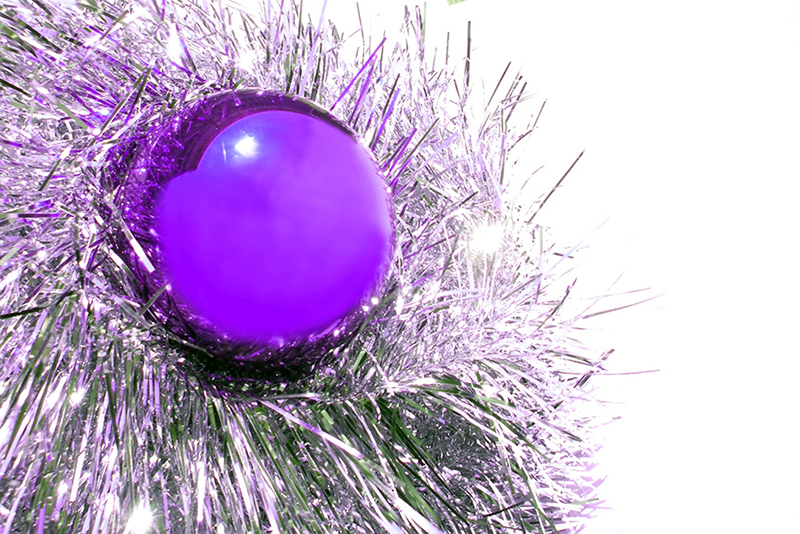 b2bcards corporate christmas eacrd ref:b2b-ecards-baubles-tinsel-purple-337.jpg, Baubles,Tinsel, Purple