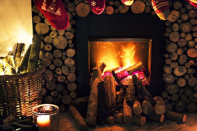 b2bcards corporate christmas eacrd ref:b2bcards-log-fire.jpg, Wood,Fire, Colours,Brown